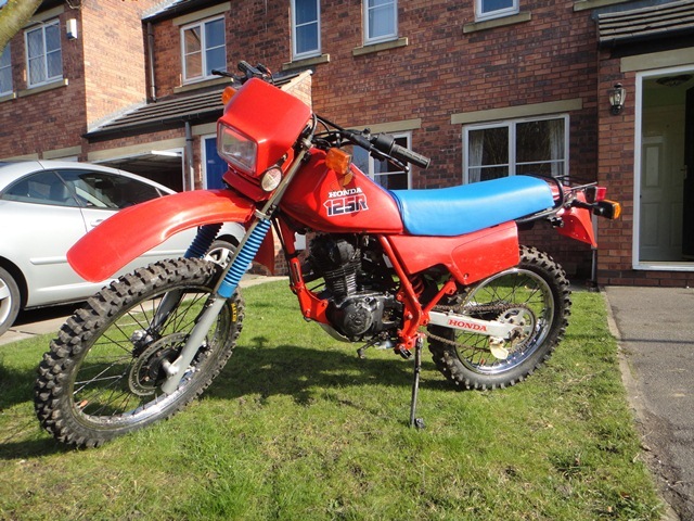 XL125R a